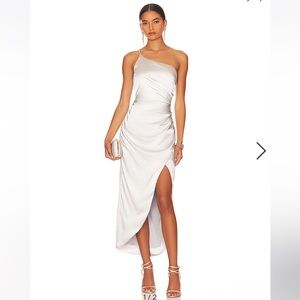 NWT Revolve Elliatt Charleigh Dress Metallic Silver